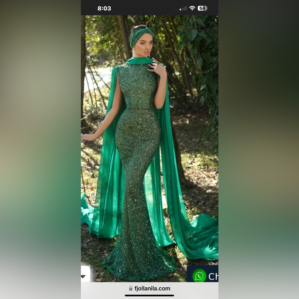 Fjolla Nila green beaded gown with cape sleeves. - Picture 4 of 4